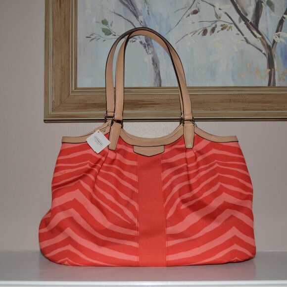 Coach NEW orange Devin Stripe Signature Exotic colorful leather strap tote bag - Picture 2 of 15